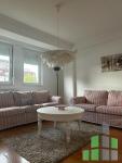 Se izdava namesten stan vo Skopje, Taftalidje 1 so povrshina od 86 m2.
 Ekstra: Lift, Parking, Centralno Parno, Klima.
 Cena: 700 EUR